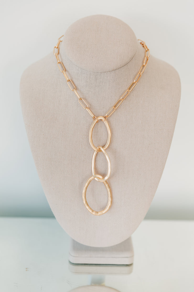 Escape From Paris: Short Gold Links Three Hammered Circles Necklace