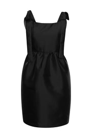 Vibrato Dress in "Bad Girl Black"