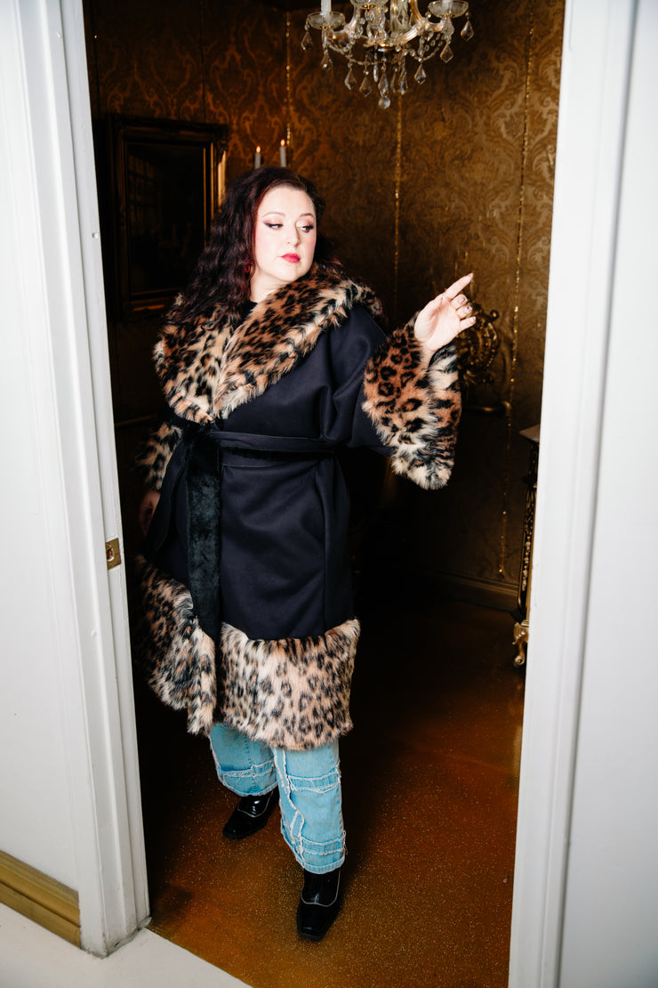 Minkie Coat “The Nanny" (Leopard)