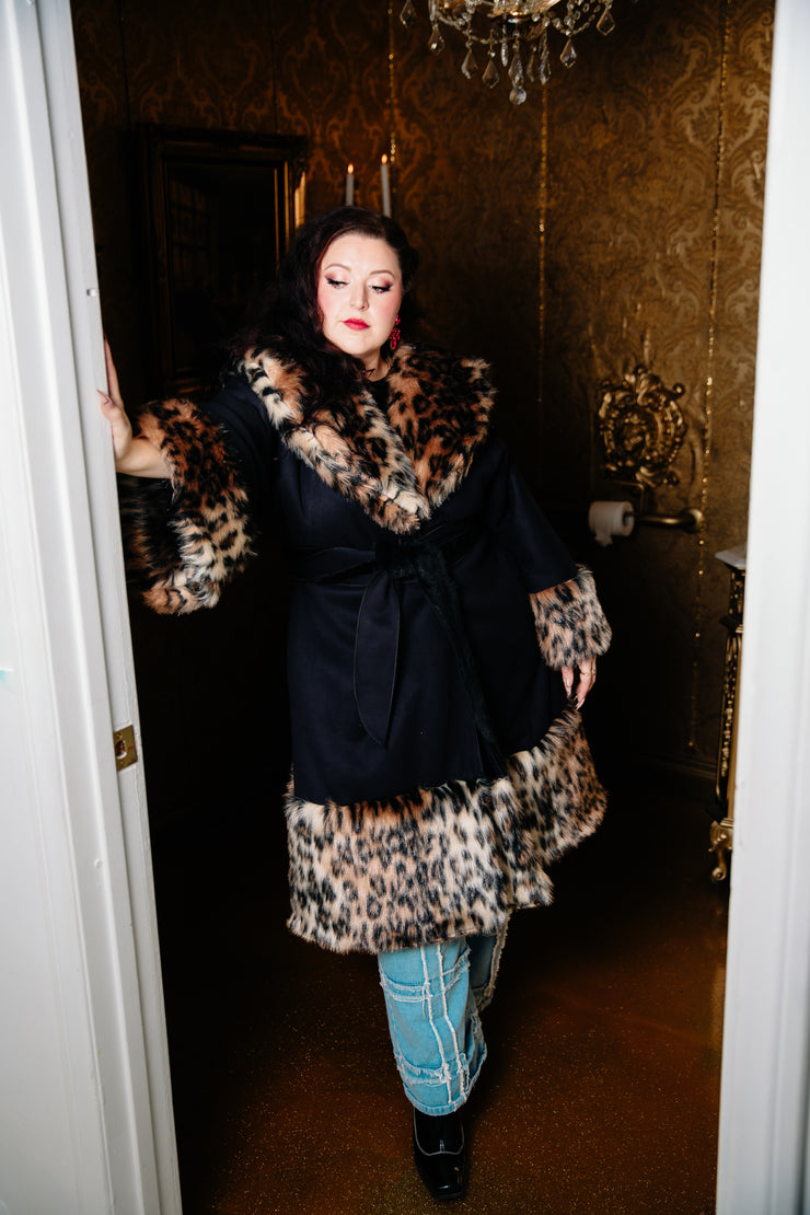 Minkie Coat “The Nanny" (Leopard)