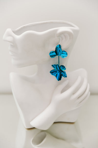 Metallic Flower Earrings (Blue)