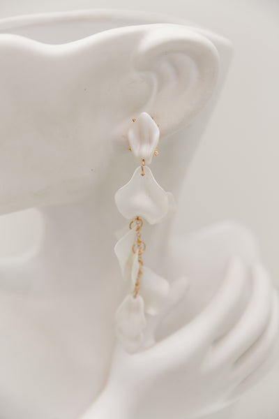 Long Petal Earrings (White)