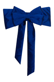 I'm The Gift Bow Belt in “Naughty Navy"