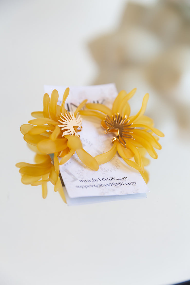 Wild Flower Earrings (Yellow)