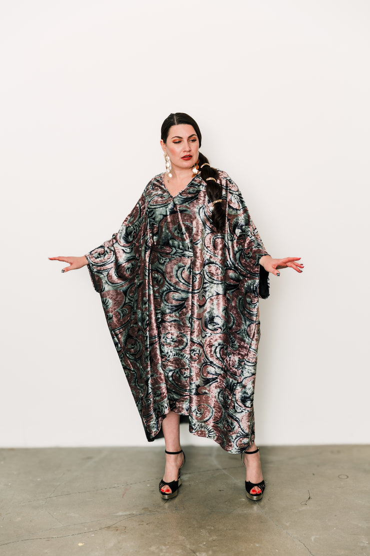 Kaftan in "Swirl Velvet" (Midi)