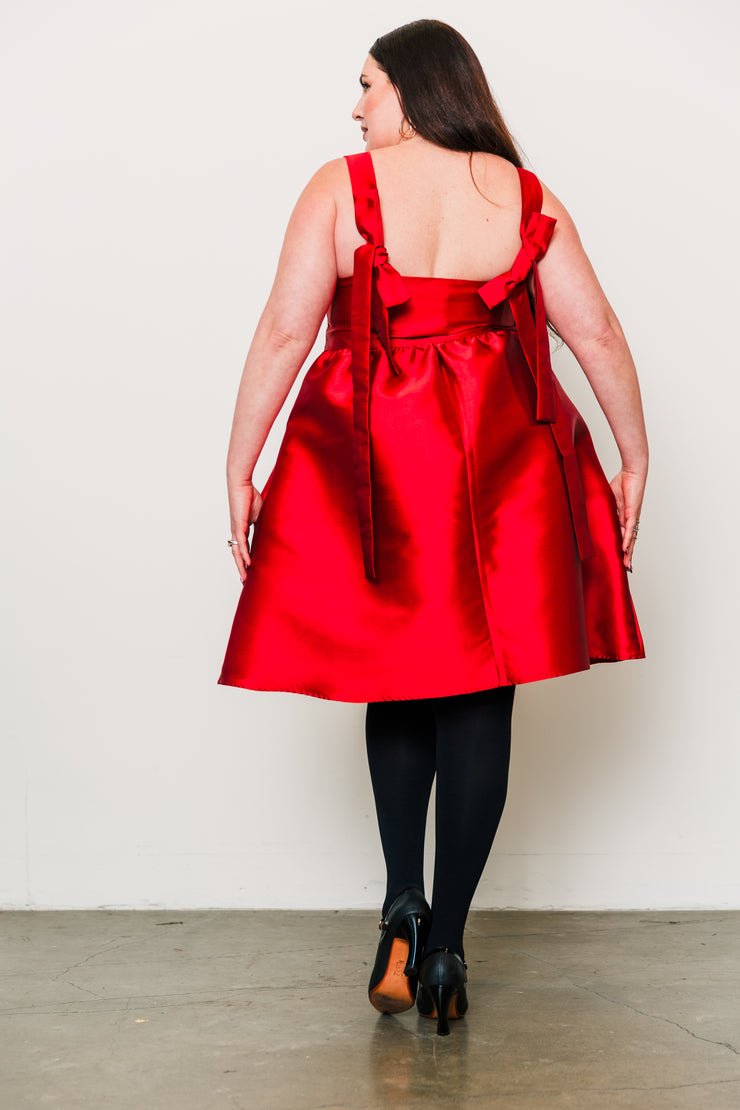 Vibrato Dress in "Red Rendezvous"